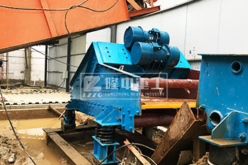 河南信陽TS1845振動脫水篩